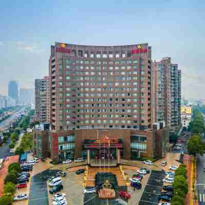 宜春上高ホテル(敖山大道鏡山広場) Hotel Exterior