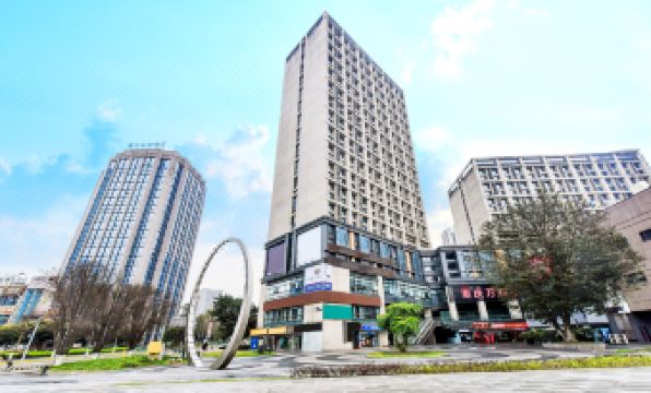 Kuanrong Suites Hotel (Liangjiang love sea shopping park)