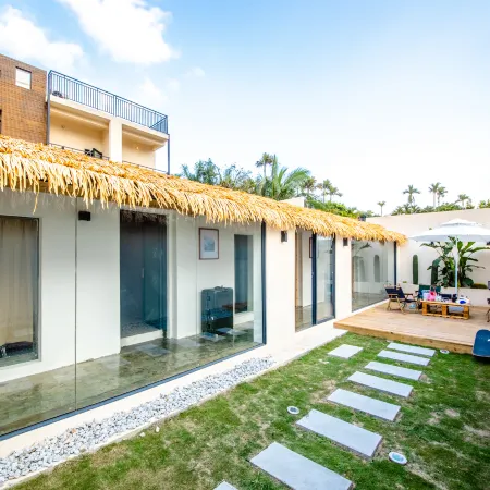Jianshan Guantao Surfing Homestay (Wanning Riyue Bay Branch)