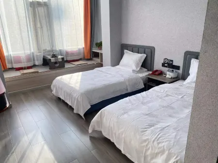 Liulin Suixi Hotel Отели рядом с достопримечательностью «Taiyuan University of Technology Liulin Branch»