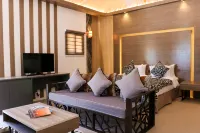 Safari Hotel and Villas powered by Cocotel فنادق في Caoayan