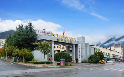 Jiudingshan International Hotel