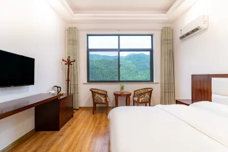 Linyun Mountain Residence B&B (Ningguo Wannan Sichuan Tibetan Line Store) Отели рядом с достопримечательностью «Chujiatan»