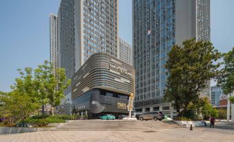 Xingyu LOFT Hotel (Changsha Wuyi Square IFS International Financial Center)