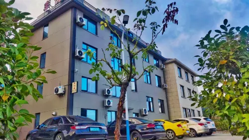 Xiangshan Fengyueting Homestay - Bjergudsigt
