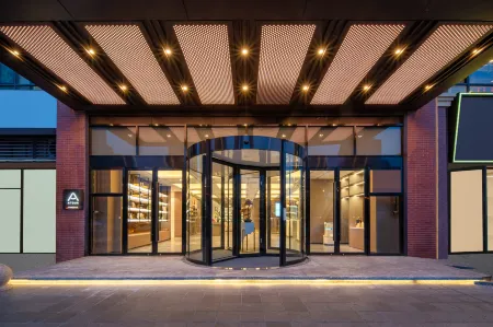 Atour Hotel Wanda Plaza Huachang Road ZhangJiaGang