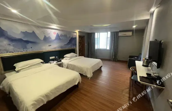 博白同昌精品酒店（寶中寶購物廣場店）