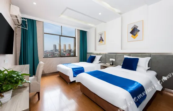 如家派柏·雲酒店（黃梅鵬泰百貨購物中心店）