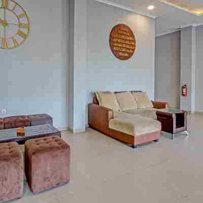 Capital O 91377 Mk Prime Syariah Others