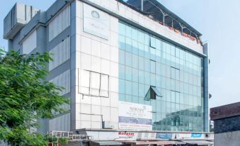 Avirahi Hotel