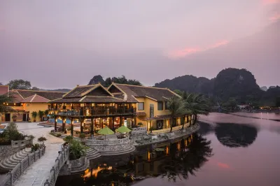 Emeralda Resort - Tam Coc Các khách sạn gần Thung Nham Bird Valley