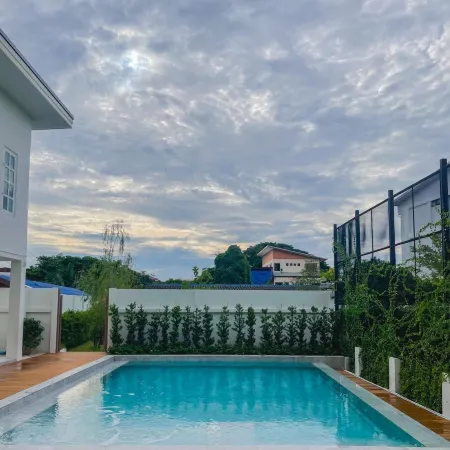HOTEL AGNES