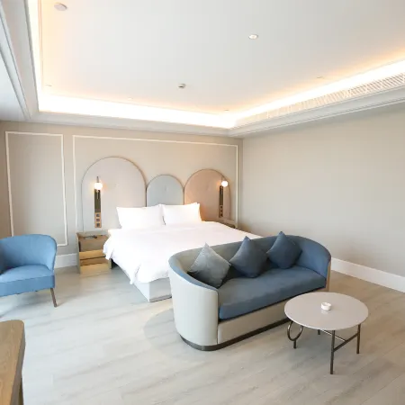 Xinyang Shengde International Hotel