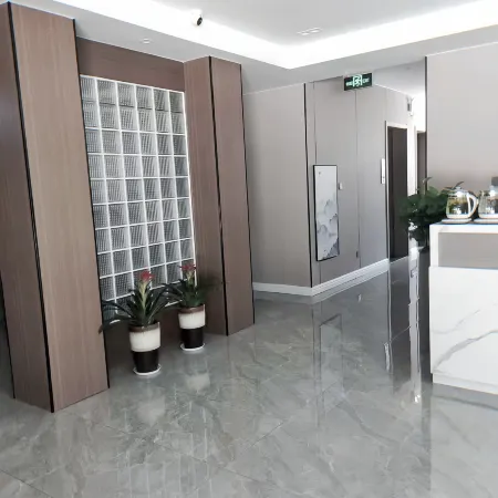 Duchang City Tourist Hotel