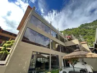 Basong Shijing Private soup Light Luxury Meisu (Jiuzhaigou Scenic Area Branch)