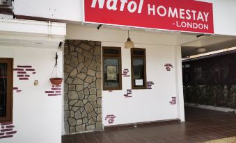 Semi detached At Tabuan Jaya,13BR By Natol Homestay-London