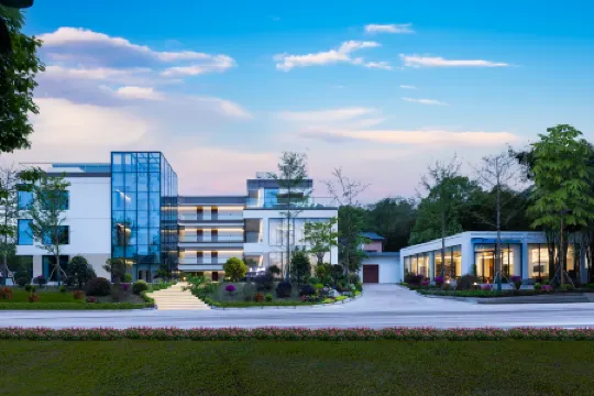 No. 118, Group 4, Longyou Village, China/Sichuan/Jianyang/Futian Street Отели рядом с достопримечательностью «Sancha Lake Scenic Area»