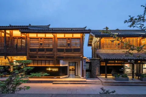 STAR KISMET ART HOTEL