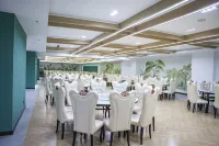 Elong Wanguo Hotel (Hohhot Yuquan District Zhaojun Road)