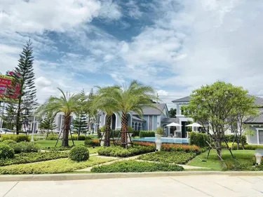 รูปภาพของGolden Town Phase II Yashu near Nis International School
