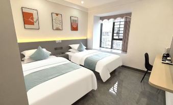 Yushang Hotel (Anshun West Station)