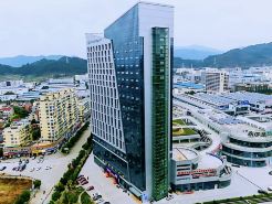 Magnotel (Lishui International Auto City)