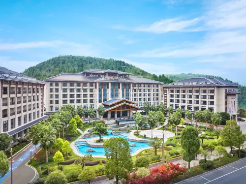 Four Points by Sheraton Anshun Huangguoshu Hotels in Zhenning Buyei and Miao Autonomous County