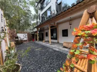 Cunju Riji Homestay Hotels in 