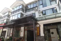 梅姐農莊 Hotels near Gaolan Sceneic Area