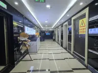 Muma Xingcheng Hotel (Xining Railway Station Xinqian Square Night Market)