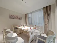 She Homestay (Pingqian Ancient Town Branch, Entrance of Shennongjia  Park Scenic Area)