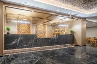 Bali Island International Hotel (Jinghe Friendly Times High-speed Railway South Station Branch) Hotels in Jinghe