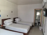 Tulang Hongye Hostel
