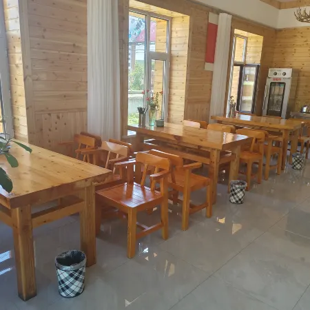 Genhe Jinglin Villa Hotel