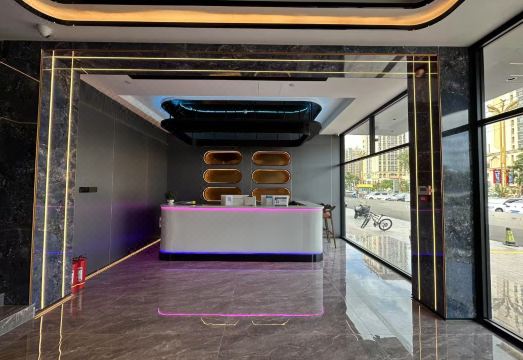 현대적인 호텔 내부 사진 2