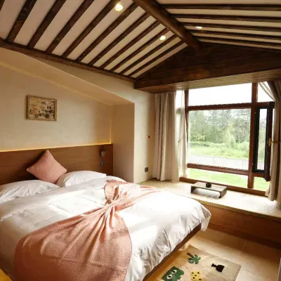 Beiji Village Beixun Wooden House Hotel Hotels near Northern Frontier Watchhouse