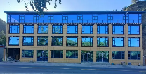 Zhuoni Che Ba Gongye Homestay Hotels in Zhuoni