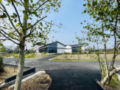 Zhongqing Jingcheng Riverside Mountain Hotel (Hekou Branch) Hotel di Dawu