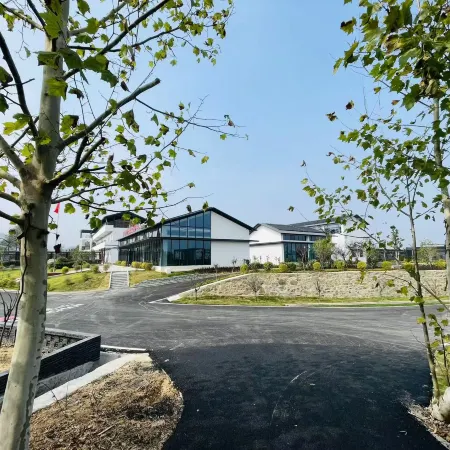 Zhongqing Jingcheng Riverside Mountain Hotel (Hekou Branch)