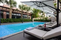 Four Points by Sheraton Haikou International Airport Hotel - 5-Star