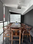 Yunduan Holiday Hotel (Chongqing Guanyinqiao Pedestrian Street)