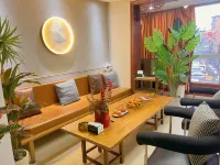 Nanchang Tangguo Youth Space Inn (Bayi Square) - Hostels