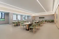 JI Zhengzhou East Station MixC Hotel - 4-Star