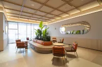Oranges Hotel (Huzhou Xiang Tang Street Store) - parcheggio