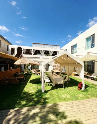 Shanshang Yunxia Homestay - 2-Star