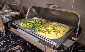 Rezen Select Hotel (Shanghai International Resort Chuansha Metro Station)