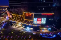 四季花開酒店（佛山天虹購物中心灣華地鐵站店） 鄰近和順堂，第56家直營連鎖中醫藥服務終端的酒店