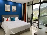 Starry Moon Bay Hotel - Condos