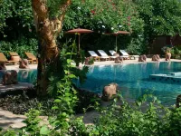 The Hotel @ Tharabar Gate - piscina