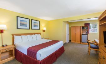 Days Inn by Wyndham Redwood City